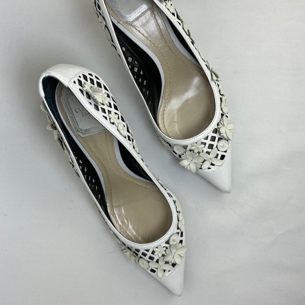 Christian Dior 'flore Laser Cut' Pumps - Picture 4 of 13